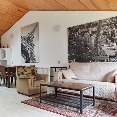 Apartament Tremp Apartamento *